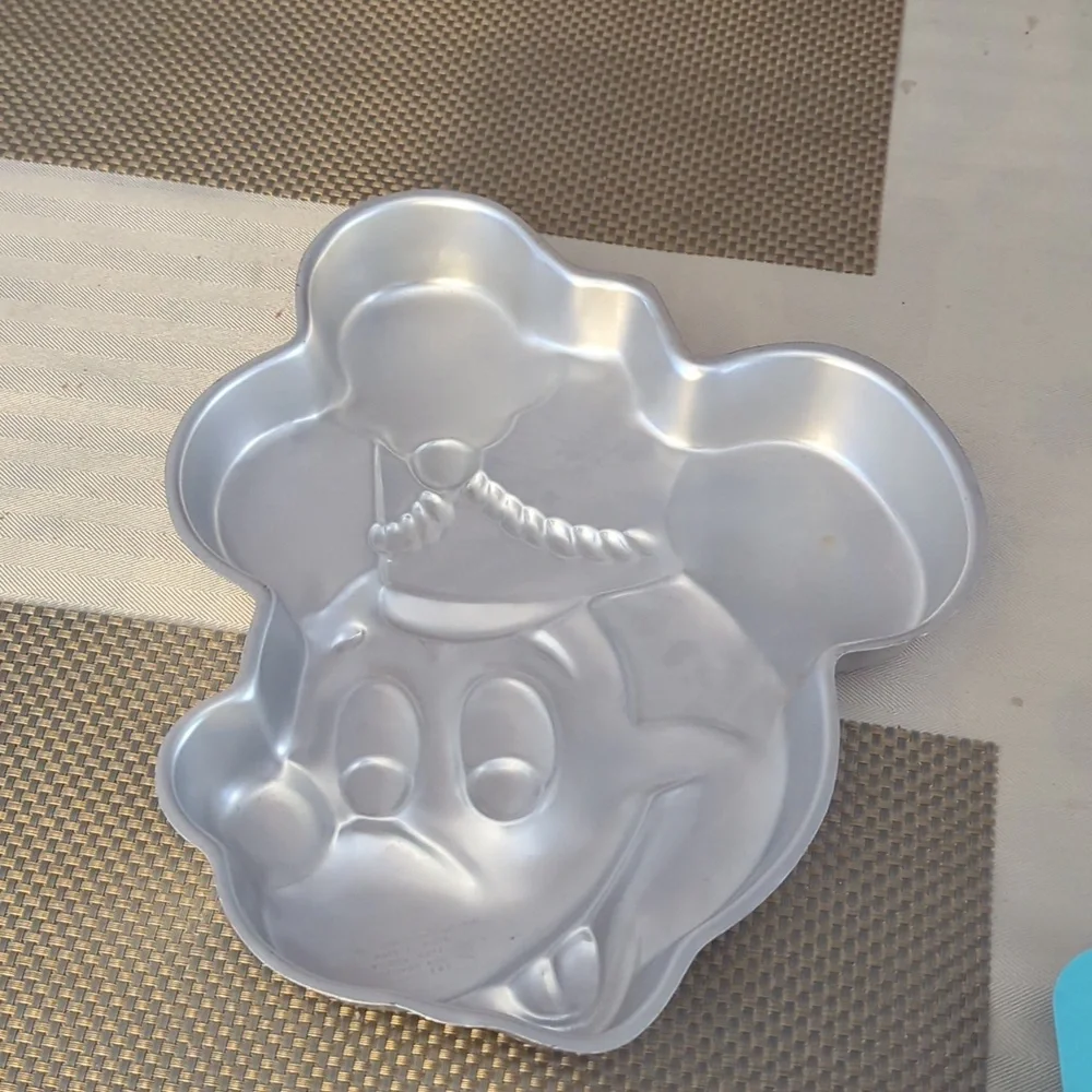 Mickey Wilton Pan